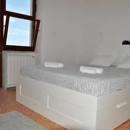 Grand Soleil A Con Terrazza Vista Mare Apartment *